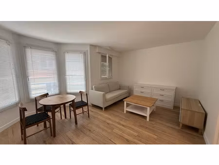 location appartement 2 pièces 43m² rueil malmaison 92500