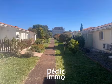 vente maison meursac 17120 - - surface privée