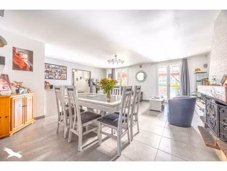 vente maison 5 pièces 102 m² à montroy (17220)  344 784 €