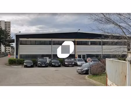 a vendre  peu de batiment a la vente