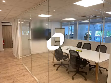 location bureau sevres 92310