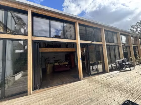 bureaux atypiques neufs proche métro croix de chavaux