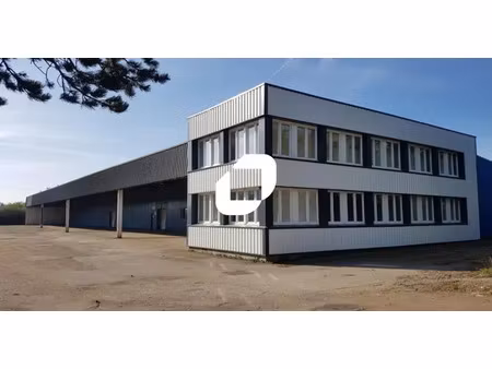 a louer  bâtiment indépendant à louer