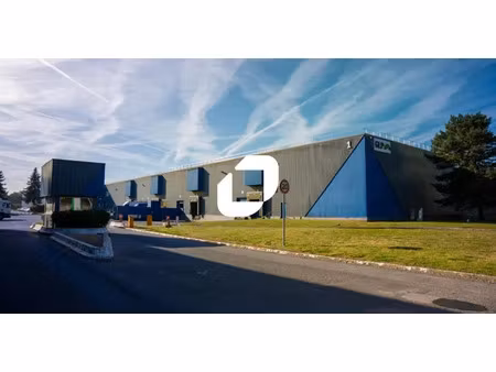 location entrepôt ormes 45140