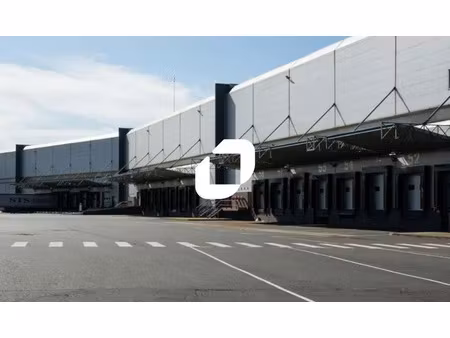 location local d'activités woippy 57140