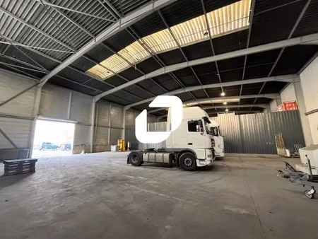 local d'activités | grande hauteur 11 m | 600 m² | emplacement stratégique - a7 vienne sud