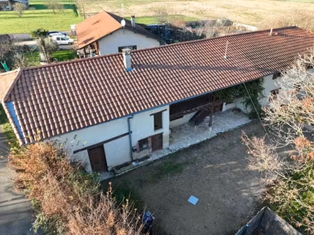 vonnas : ferme de caractère