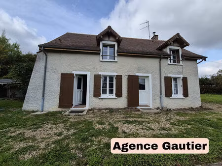 maison 5 pièces avec grand jardin piscine creusée à villeneuve saint denis - 103.10 m²