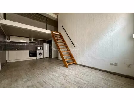 à vendre - appartement de type p3 en rez-de-chaussée - quartier saint-paul  nîmes