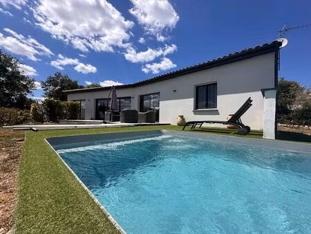 maison moderne avec piscine