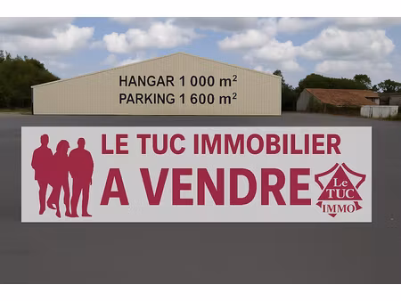 vente parking 1170 m² à reignac (33860)  440 000 €