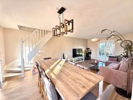 vente maison au croisty (56540) : à vendre / 105m² le croisty