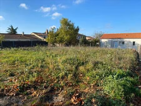 vente terrain à gétigné (44190) : à vendre / gétigné
