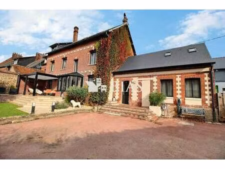 vente maison à forges-les-eaux (76440) : à vendre / 250m² forges-les-eaux