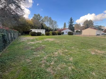 vente terrain 800 m² saugnac-et-cambran (40180)