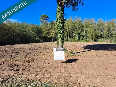 vente terrain 4415 m² roquefort (40120)