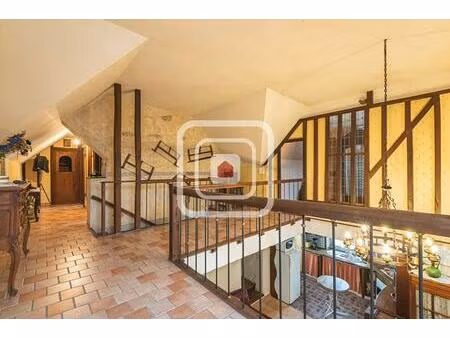 charmante maison ancienne restaurée - alliant authenticité et confort