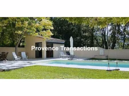 maison avec piscine et jardin sablet (84)