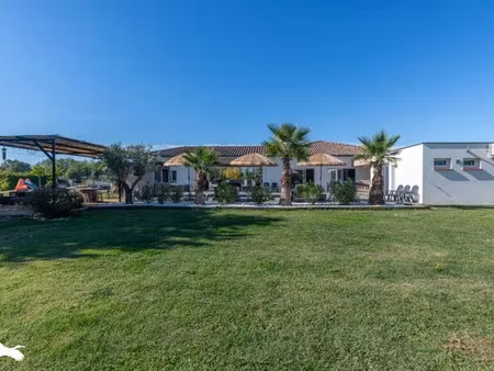 vente maison 6 pièces 238 m² à labastide-saint-pierre (82370)  680 000 €