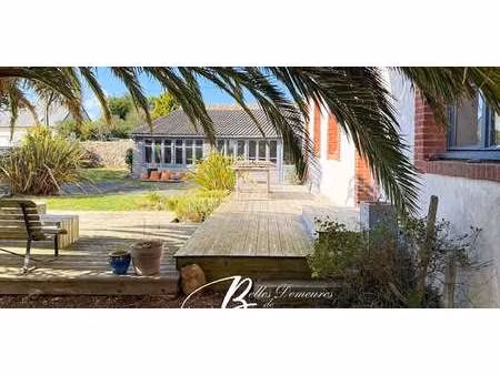 maison avec terrasse plougrescant (22)