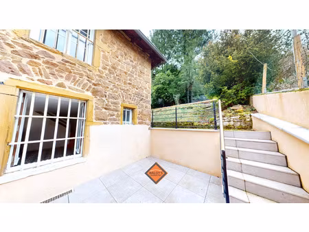 vente maison 7 pièces 171 m² amplepuis (69550)