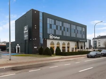 bien professionnel à louer à deurne € 13.500 (lg053) - the real estate company | zimmo