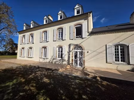 maison de luxe à vendre à camalès