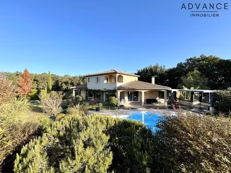 maison de luxe à vendre à rebigue