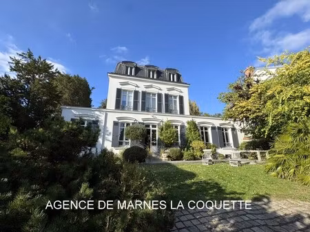 maison de luxe à vendre à marnes-la-coquette