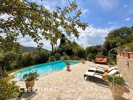 villa de luxe à vendre à gémenos