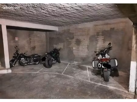 location parking motos ivry sur seine