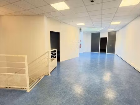 très grand local commercial hyper centre de 559 m2