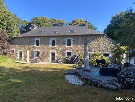 longère 7 pièces 242 m²