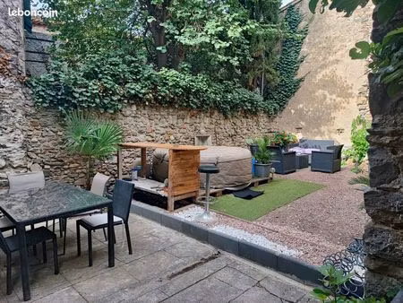 maison 8 pièces 155 m²