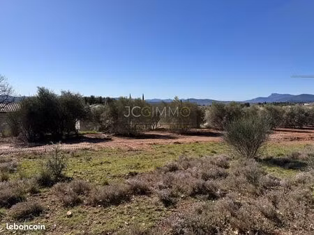 terrain 932 m² puget-ville