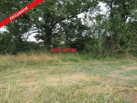 vente terrain 1730 m² à vendat (03110)  47 000 €