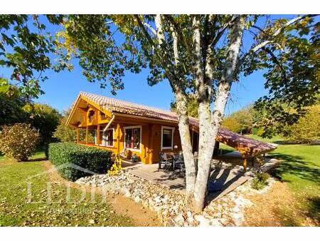 chalet dans un village de vacances