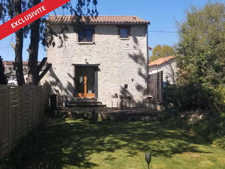 maison jousse 3 pièce(s) 63 m2