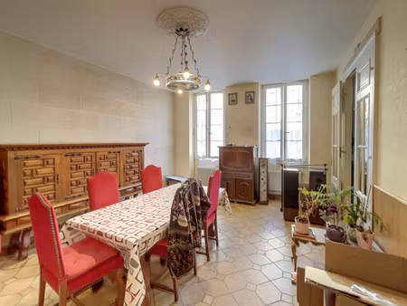 maison centre ville de lamarque