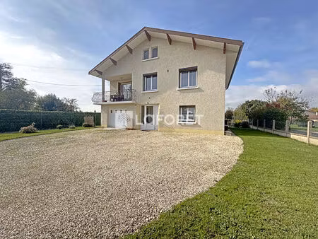 maison montrevel en bresse 137m2 - 7 pièces.