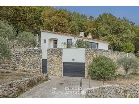 villa d'exception à saint-vallier-de-thiey : l'élégance provençale face au panorama