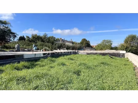 vente terrain 772 m² à viriville (38980)  105 000 €