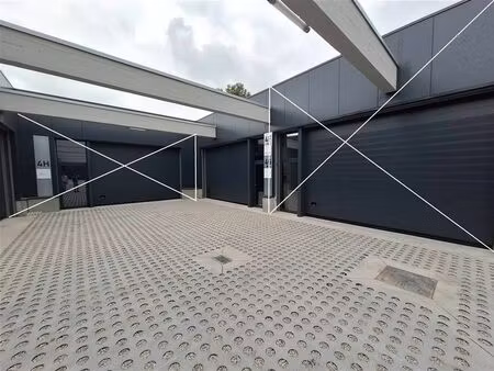 surface industrielle à louer à deerlijk (rbu51837)