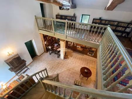 sarl paris et associés