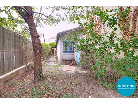 maison ** a renover ** nanterre vieux-pont 2 chambres jardin