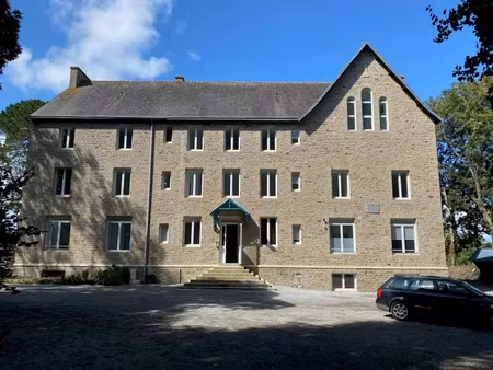 location appartement 3 pièces 75 m² à kerlaz (29100)  800 €