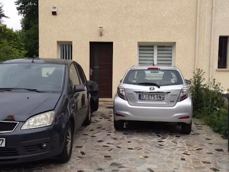 location maison 4 pièces 95 m² à la queue-en-brie (94510)  1 720 €