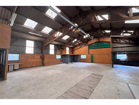 location locaux professionnels 300 m² à fecamp (76400)  1 200 €