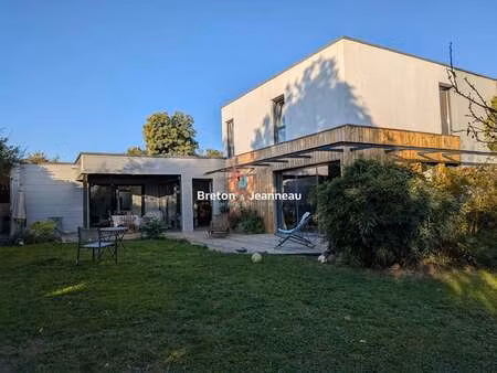 vente maison à nuillé-sur-vicoin (53970) : à vendre / 188m² nuillé-sur-vicoin