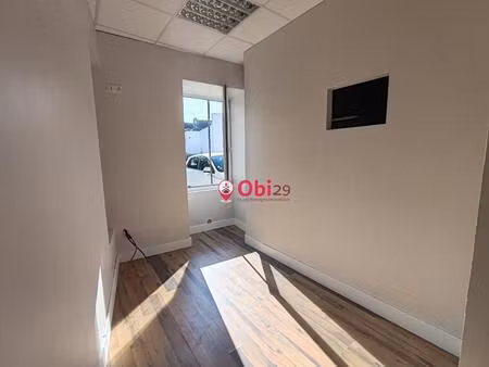 local commercial de 45m2 à chateaulin